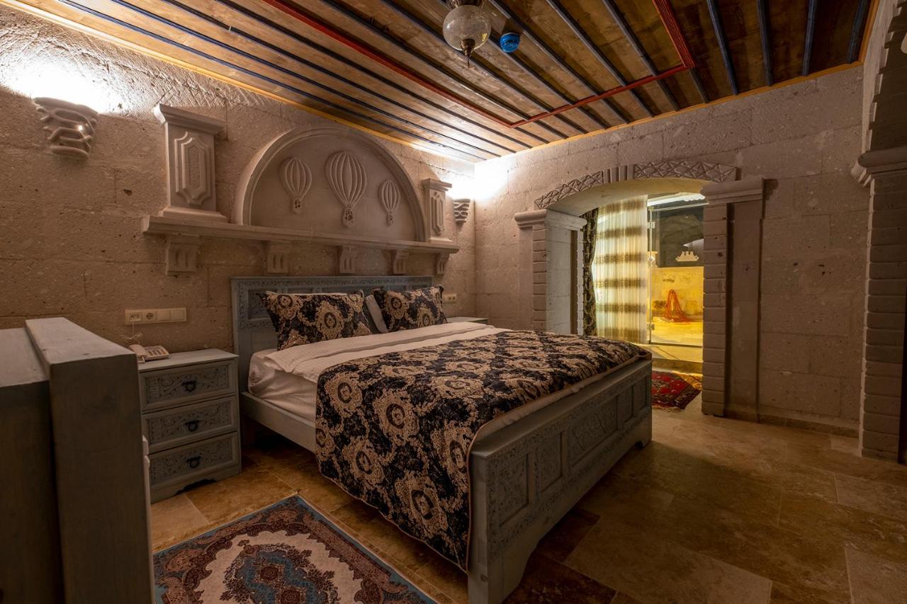 Hotel Underground Cave
